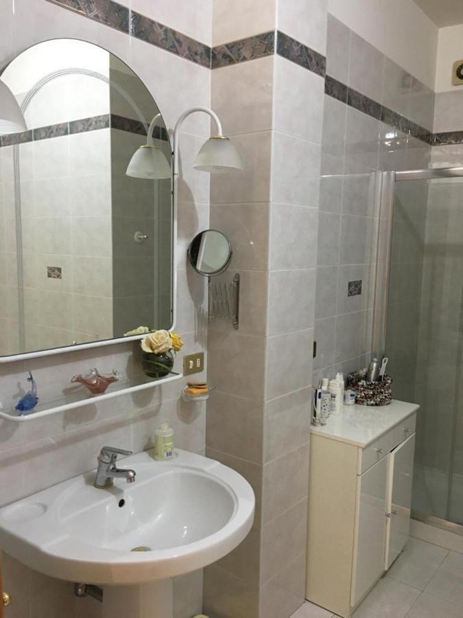 Apartmán Luminoso Attico Trani Exteriér fotografie